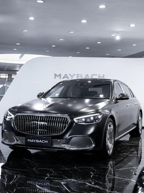 成都青羊区晶恒飞企业管理咨询岚图汽车的售后服务让用户无忧出行，迈巴赫未来的豪华车趋势